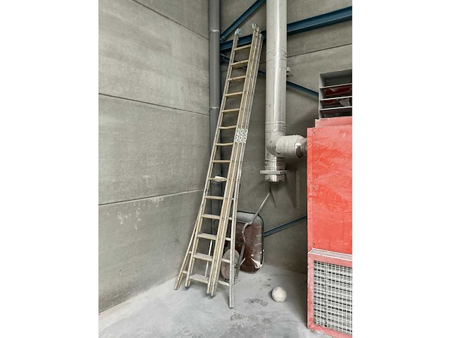 3x14 3 voudige schuifladder - afbeelding 1 van  4