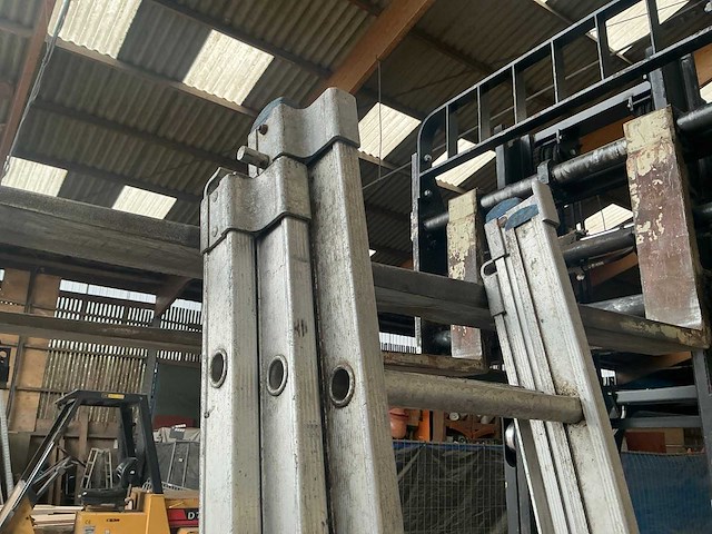 3x8 aluminium schuifladder - afbeelding 2 van  3