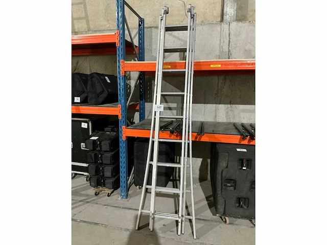 3x9 schuifladder - afbeelding 1 van  3