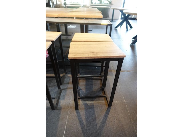 4 +1 tafel - afbeelding 3 van  6