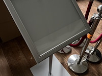 4 afzet-receptiepaaltjes + menubord - afbeelding 2 van  5