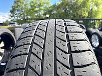 4 all season banden op velg land rover - afbeelding 5 van  5
