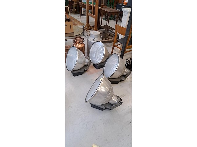 4 alu industriele spots - afbeelding 1 van  3