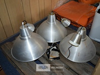 4 aluminium lampkappen - afbeelding 1 van  2