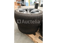 4 aluminium velgen met bmw m-banden - afbeelding 2 van  10