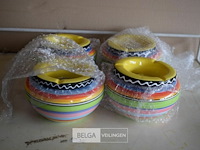 4 asbakken - afbeelding 1 van  2