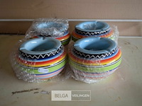 4 asbakken - afbeelding 1 van  2