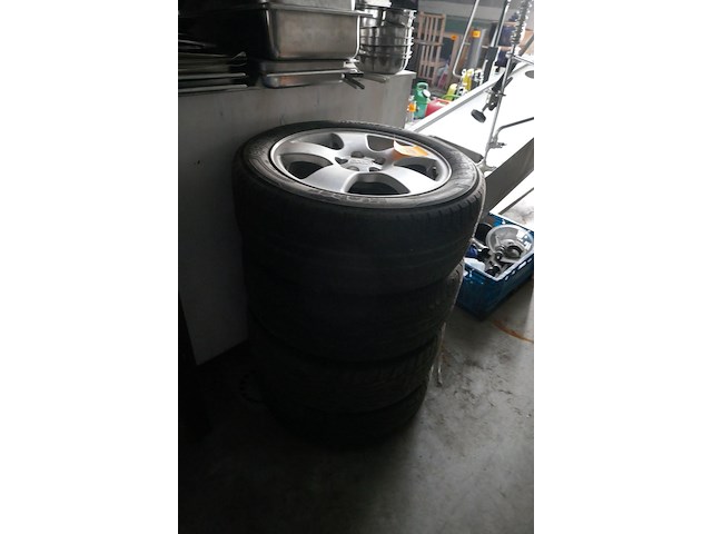 4 audi velgen met banden - afbeelding 3 van  4
