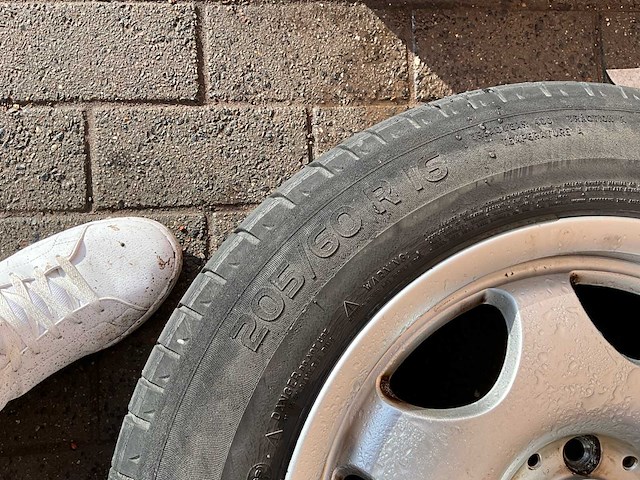 4 autobanden - afbeelding 7 van  12