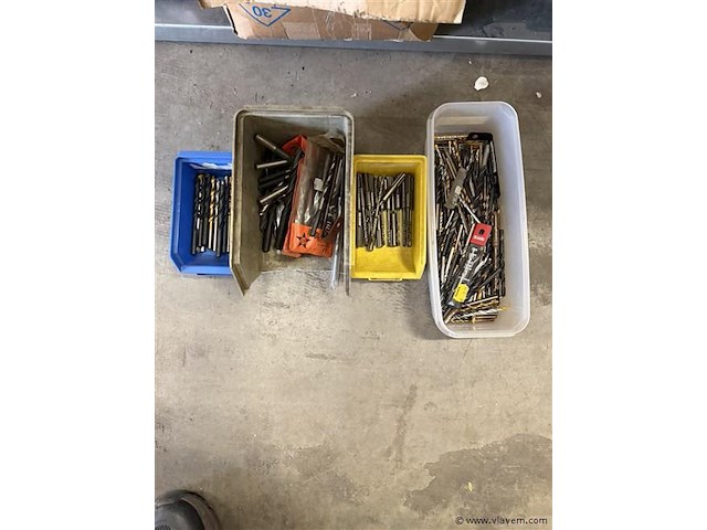 4 bakken diverse boren metaal, sds etc - afbeelding 1 van  4