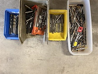 4 bakken diverse boren metaal, sds etc - afbeelding 1 van  4