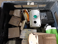 4 bakken electriciteitsmateriaal - afbeelding 4 van  14