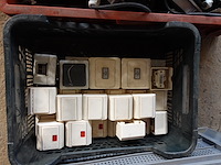 4 bakken electriciteitsmateriaal - afbeelding 11 van  14