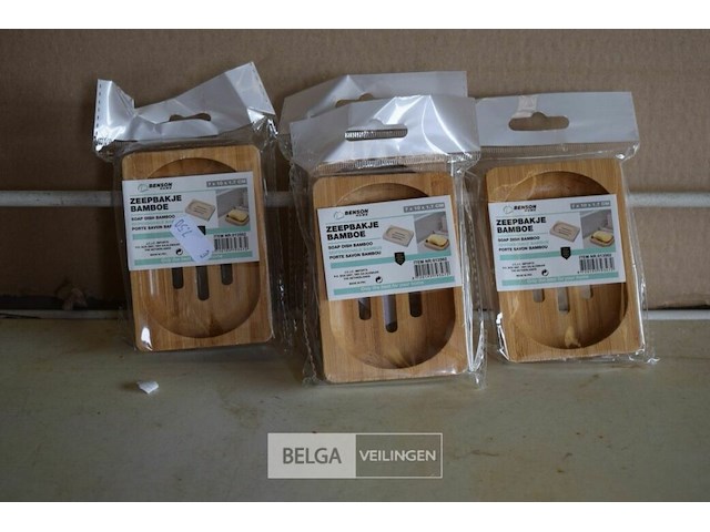 4 bamboe zeepbakjes 7x10x1,7 cm - afbeelding 1 van  2