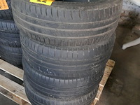 4 banden michelin + 3 diverse banden