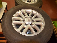 4 banden op alu velg toyota lassa compelus winter 2 265/65r17 116h - afbeelding 4 van  7