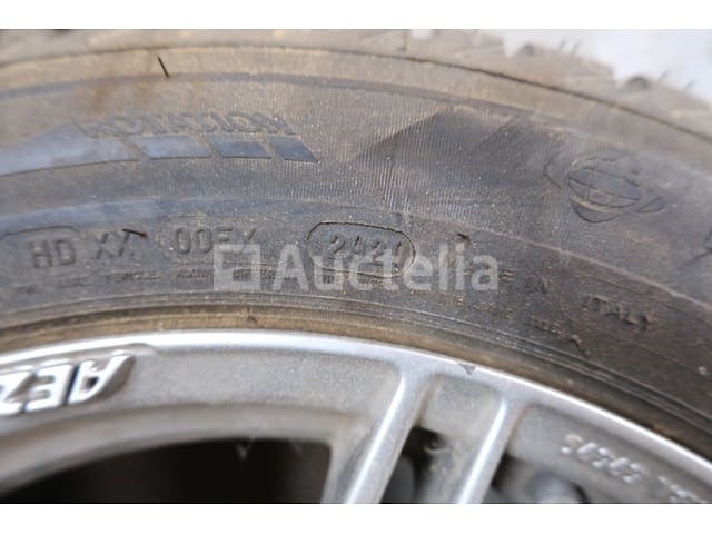 4 banden op michelin latitude alpin lichtmetalen velgen - afbeelding 7 van  10