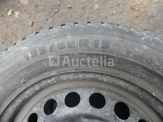 4 banden op plaatvelgen - afbeelding 1 van  6