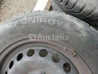 4 banden op plaatvelgen - afbeelding 4 van  6