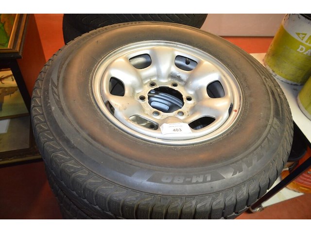 4 banden op velg bridgestone blizzak lm-80 253/75r15 109t - afbeelding 3 van  6