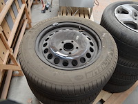 4 banden op velg michelin energy saver 195/65r15 - afbeelding 3 van  6