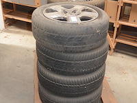 4 banden op velg semperit speed grip winter 205/55r1691tms