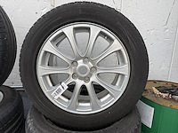 4 banden op velg - afbeelding 2 van  5