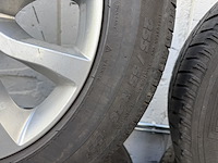 4 banden op velg - afbeelding 4 van  5