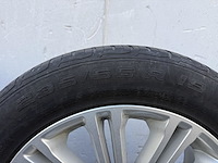 4 banden op velg - afbeelding 4 van  5