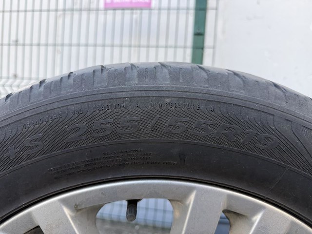 4 banden op velg - afbeelding 4 van  5