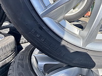 4 banden op velg - afbeelding 3 van  5