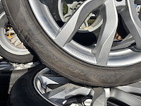 4 banden op velg - afbeelding 4 van  5