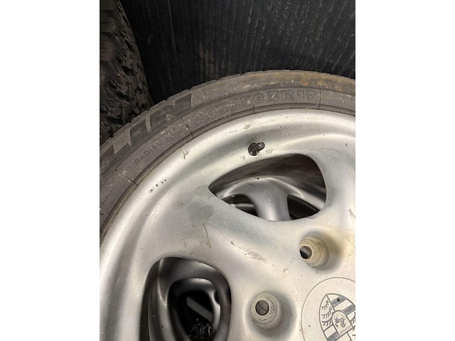 4 banden + velgen porsche - afbeelding 3 van  4