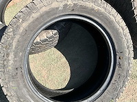 4 banden - afbeelding 2 van  4