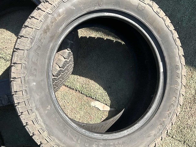 4 banden - afbeelding 3 van  4