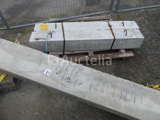 4 betonnen lateien - afbeelding 3 van  4