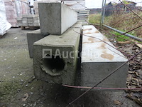 4 betonnen lateien - afbeelding 3 van  3