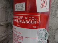 4 brandblussers - afbeelding 1 van  7