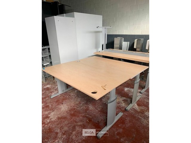 4 burelen - afbeelding 1 van  3