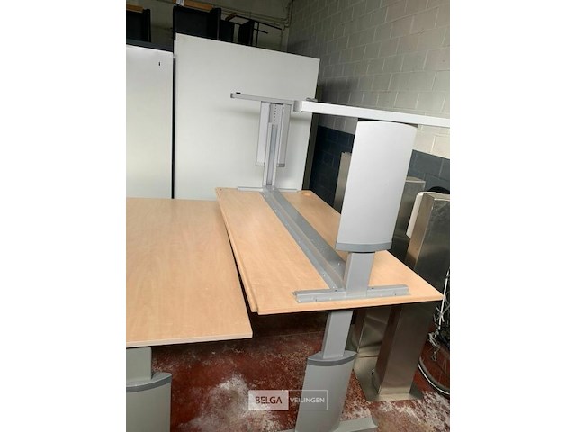 4 burelen - afbeelding 3 van  3