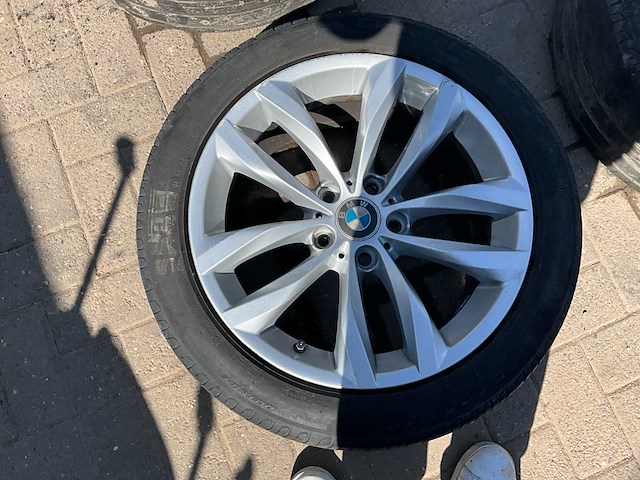 4 bwm - autobanden - afbeelding 1 van  2