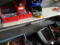 4 commerciële tentoonstellingen - afbeelding 1 van  7