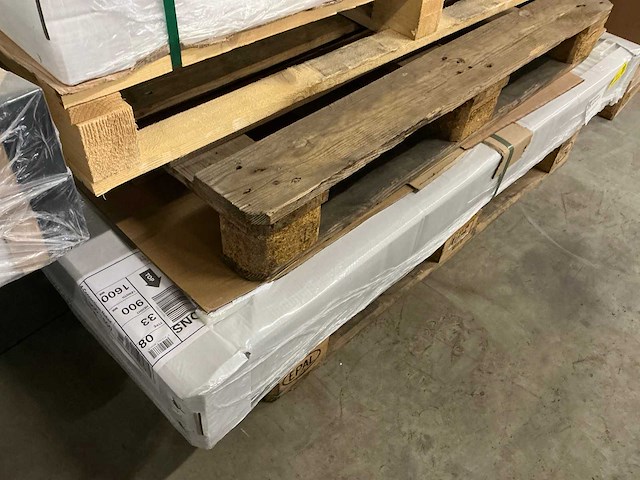 4-connections naked radiator (5x) - afbeelding 3 van  4