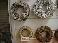 4 decoratiekransen - afbeelding 1 van  5