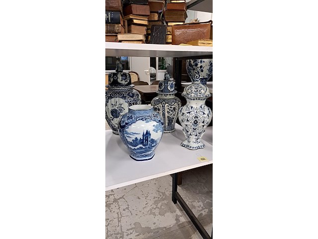 4 delftse vazen - afbeelding 1 van  2