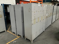 4-deurs lockerkast (3x) - afbeelding 1 van  2