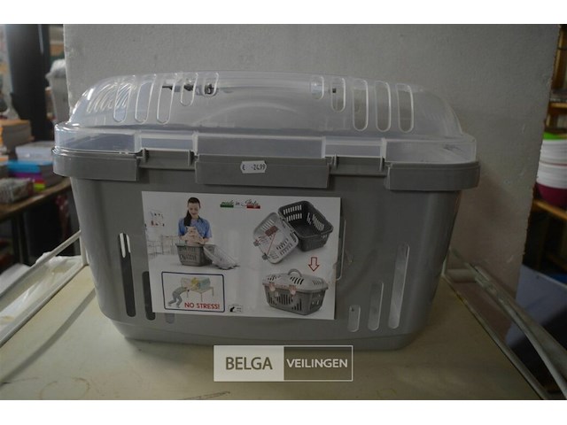 4 dierenmandjes max 8 kg - afbeelding 1 van  2