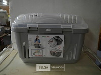 4 dierenmandjes max 8 kg - afbeelding 1 van  2