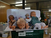 4 div poppen (1 stuk) - afbeelding 1 van  4