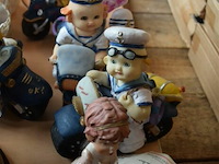 4 div retro beeldjes - afbeelding 1 van  3